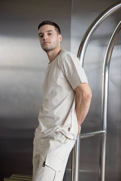Футболка чоловіча базова слонова кістка S 045 фото